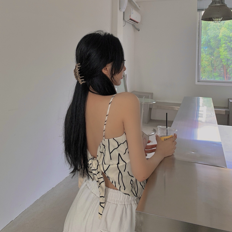 Áo Hoạ Tiết Kẻ Sọc Phối Nơ Thiết Kế Độc Đáo Cho Bạn Gái