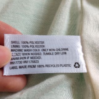 Áo khoác gió phối chấm bi