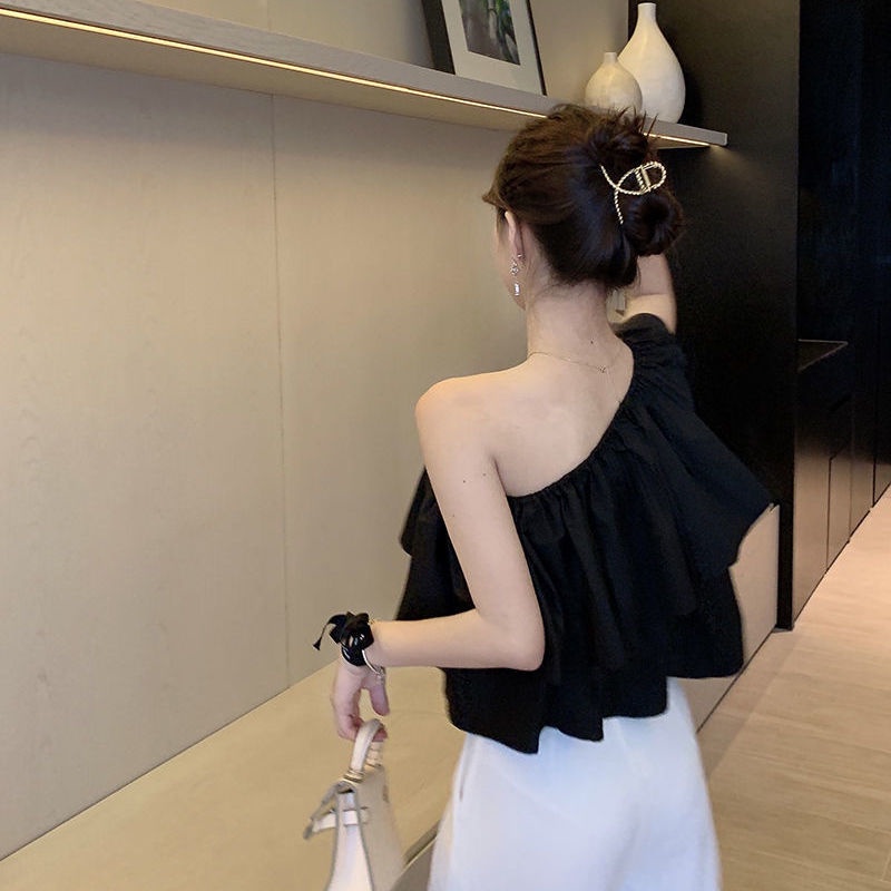 Thời trang mùa hè cá tính nữ màu đen áo trễ vai