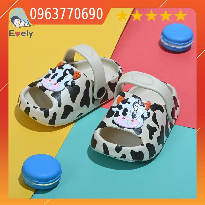 Dép Sục Bò Sửa Cho Bé Trai Và Gái Chất Liệu EVA Siêu Nhẹ Họa Tiết Hottren Đế Chống Trơn Trượt Tốt Cho Bé 0 Đến 6 Tuổi