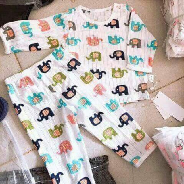 Bộ cotton giấy hàng QCXK cho bé
