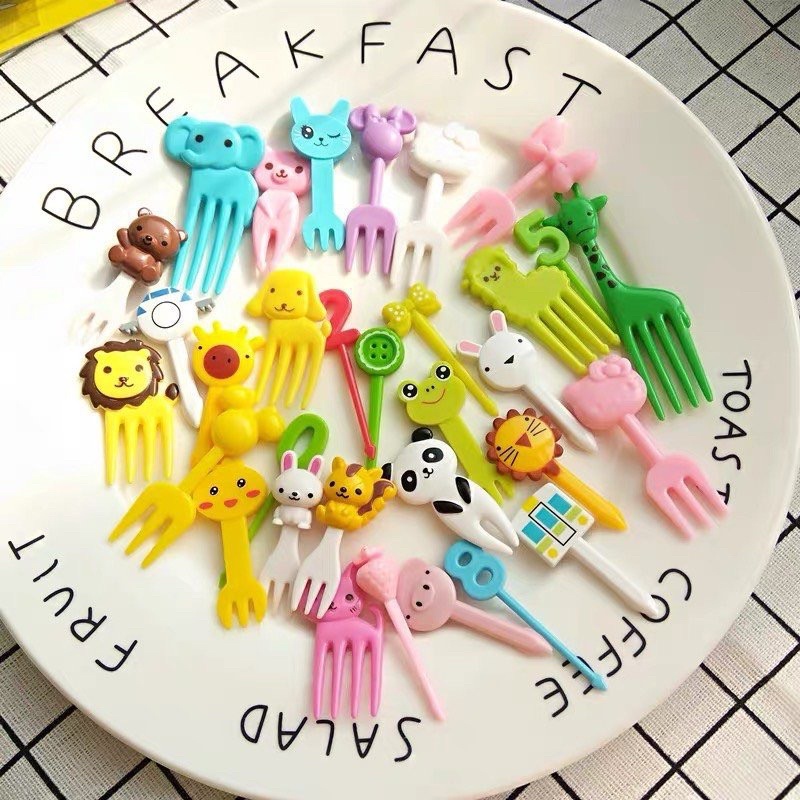 Bộ 10 dĩa ăn trái cây hình động vật siêu cute