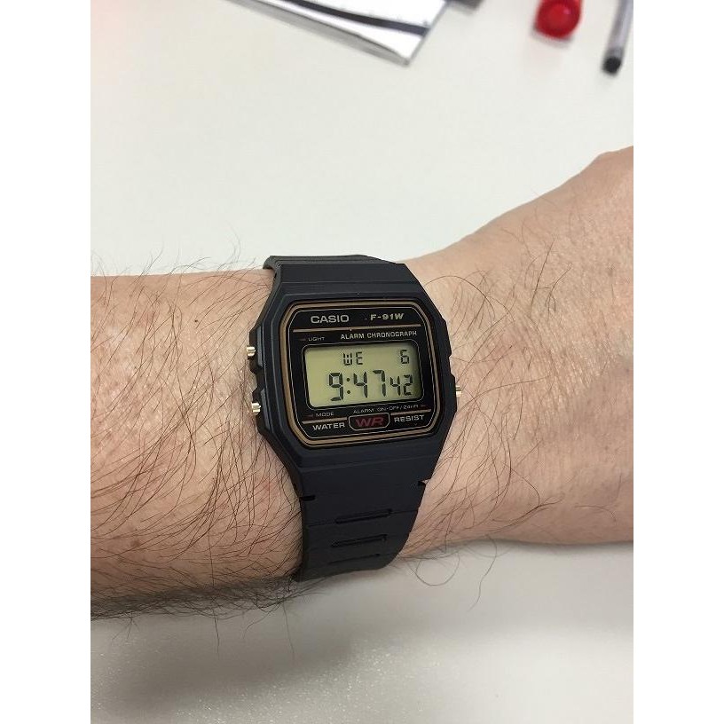 Đồng hồ nam Casio F-91WG-9QDF dây nhựa