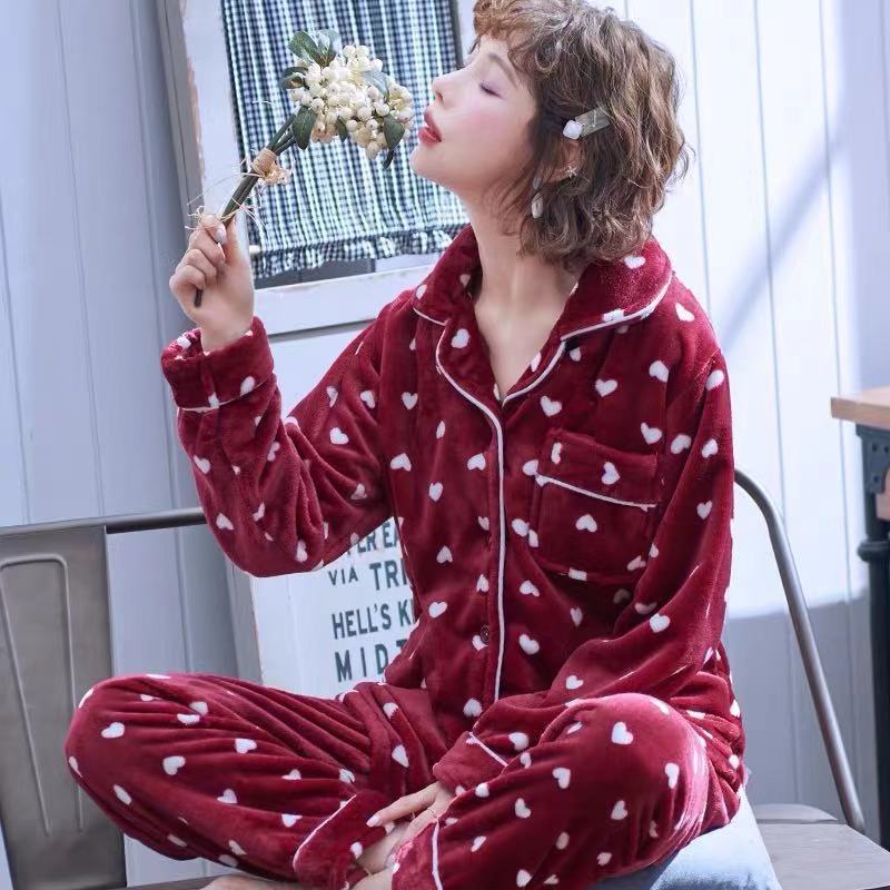 Bộ đồ ngủ chất nhung dày dặn cỡ lớn thời trang thu đông mới cho nữ | BigBuy360 - bigbuy360.vn