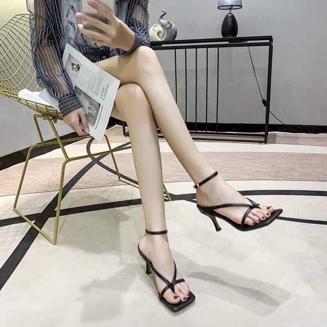 [Kèm video ảnh thật] Giày sandal cao gót quai mảnh xỏ ngón gót nhọn 7p chảnh hàng vnxk loại 1 cao cấp