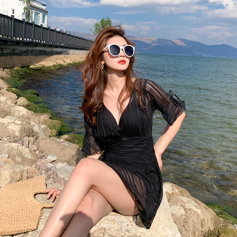 Bikini bigsize, bộ đồ bơi liền váy kín đáo