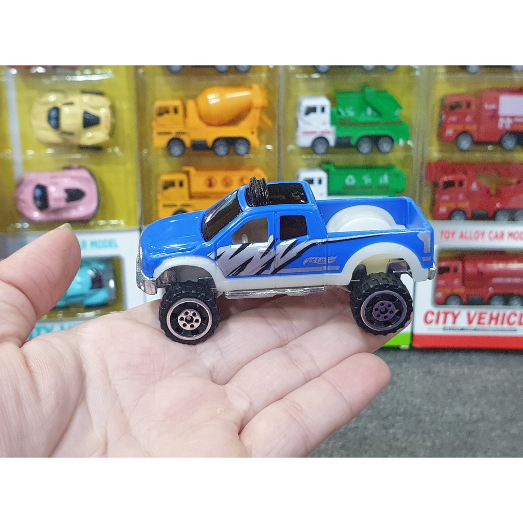 Xe Mô Hình Đồng Giá 25k - Mã 1604-3-01  . Xe Hơi Size Mini Màu Xanh Dương Jeep