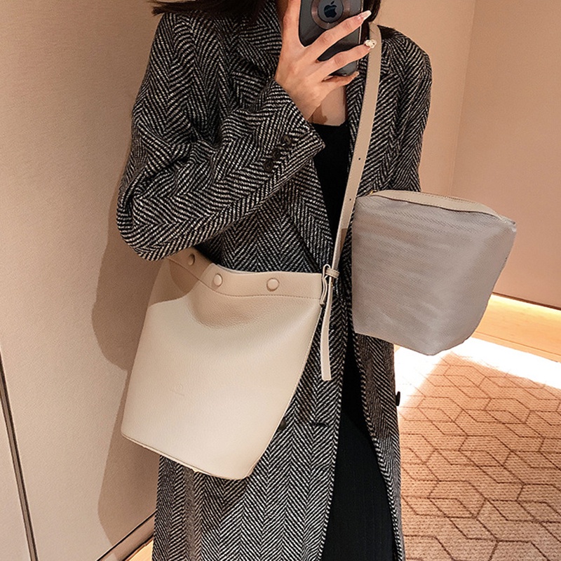 Túi Đeo Chéo Khóa Nam Châm Đa Năng Thời Trang Cho Nữ