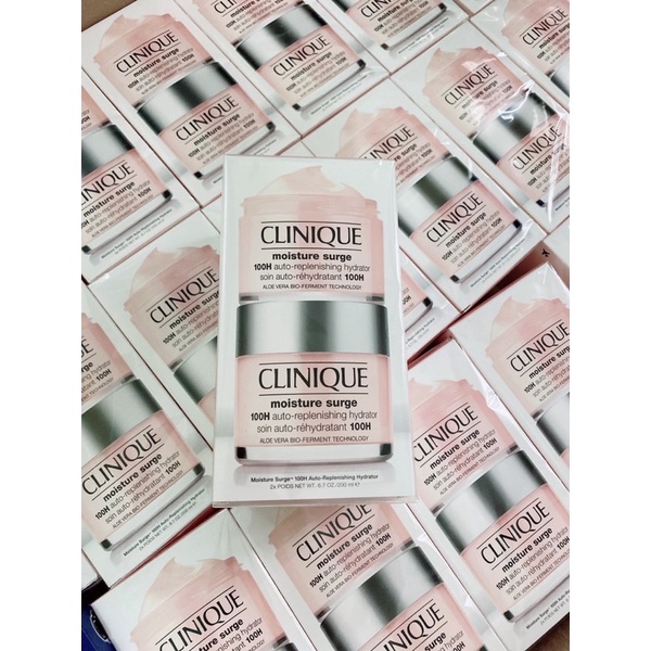 Kem dưỡng Clinique Moisture Surge 100H