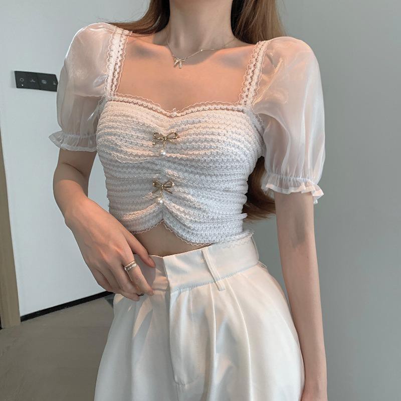 French palace style design niche square neck puff sleeves cropped short white lace stitching shirt blouse women