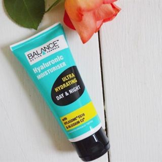Kem dưỡng da balance ban ngày và ban đêm