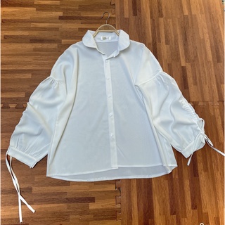 Áo sơ mi nữ cổ bèo tay
