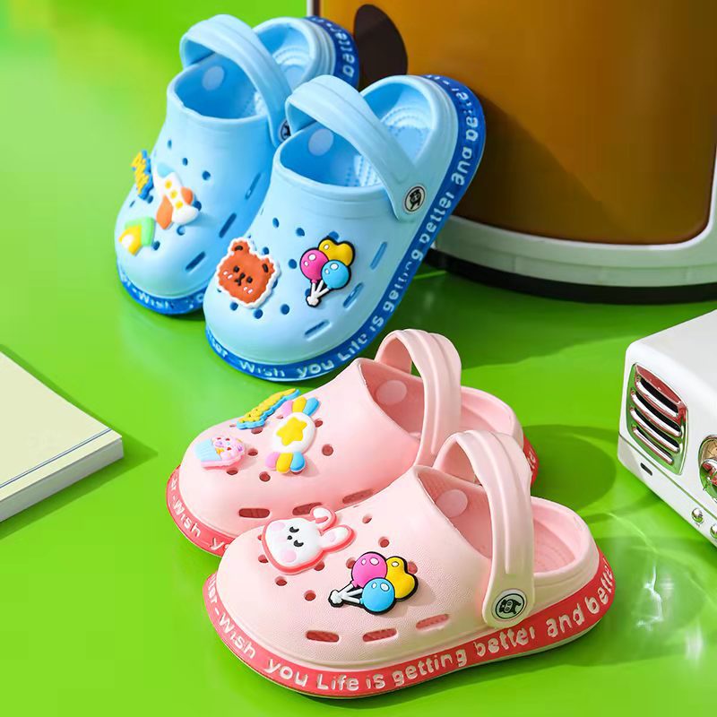 Dép sục kèm charm hình gấu thỏ cho bé trai bé gái, sục cross sticker siêu dễ thương Tulastore