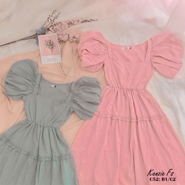 Đầm dáng suông cổ vuông tay ngắn bồng