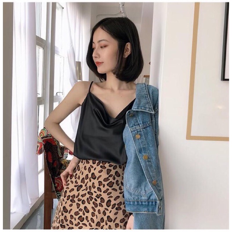 Áo lụa hai dây cổ đổ sang chảnh