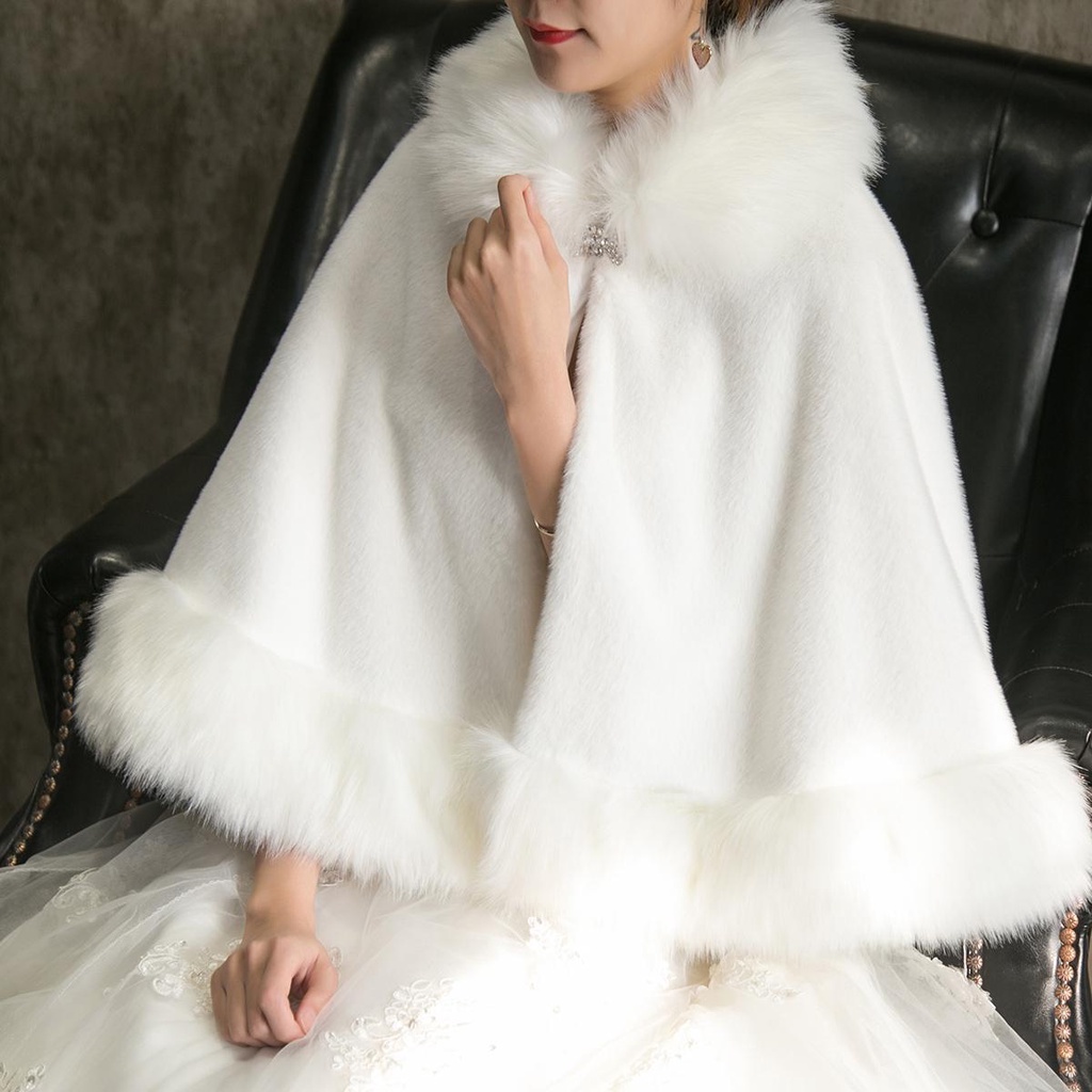 Áo choàng len dày dặn giữ ấm mùa đông phong cách mới 2020 cho cô dâu
 | BigBuy360 - bigbuy360.vn