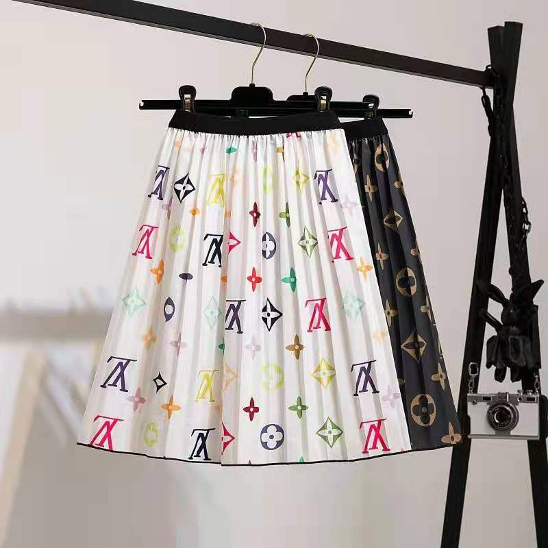 Chân váy ngắn họa tiết hàng QC | BigBuy360 - bigbuy360.vn