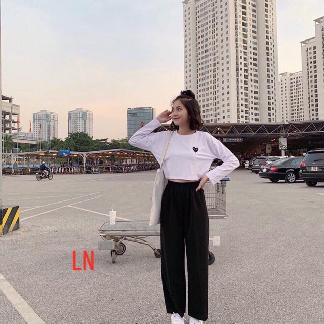 Áo croptop tim mắt dài tay LNG1119