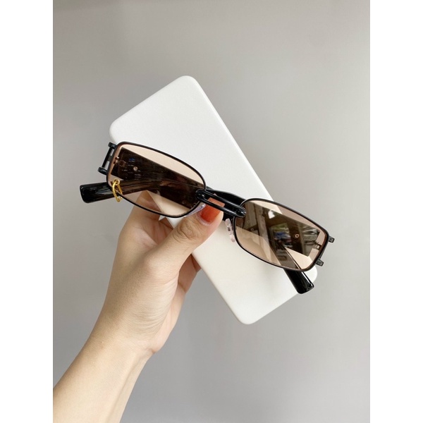 Kính mát thời trang nam nữ hot trend Bear Eyewear gọng nhựa xỏ khuyên độc đáo | BigBuy360 - bigbuy360.vn