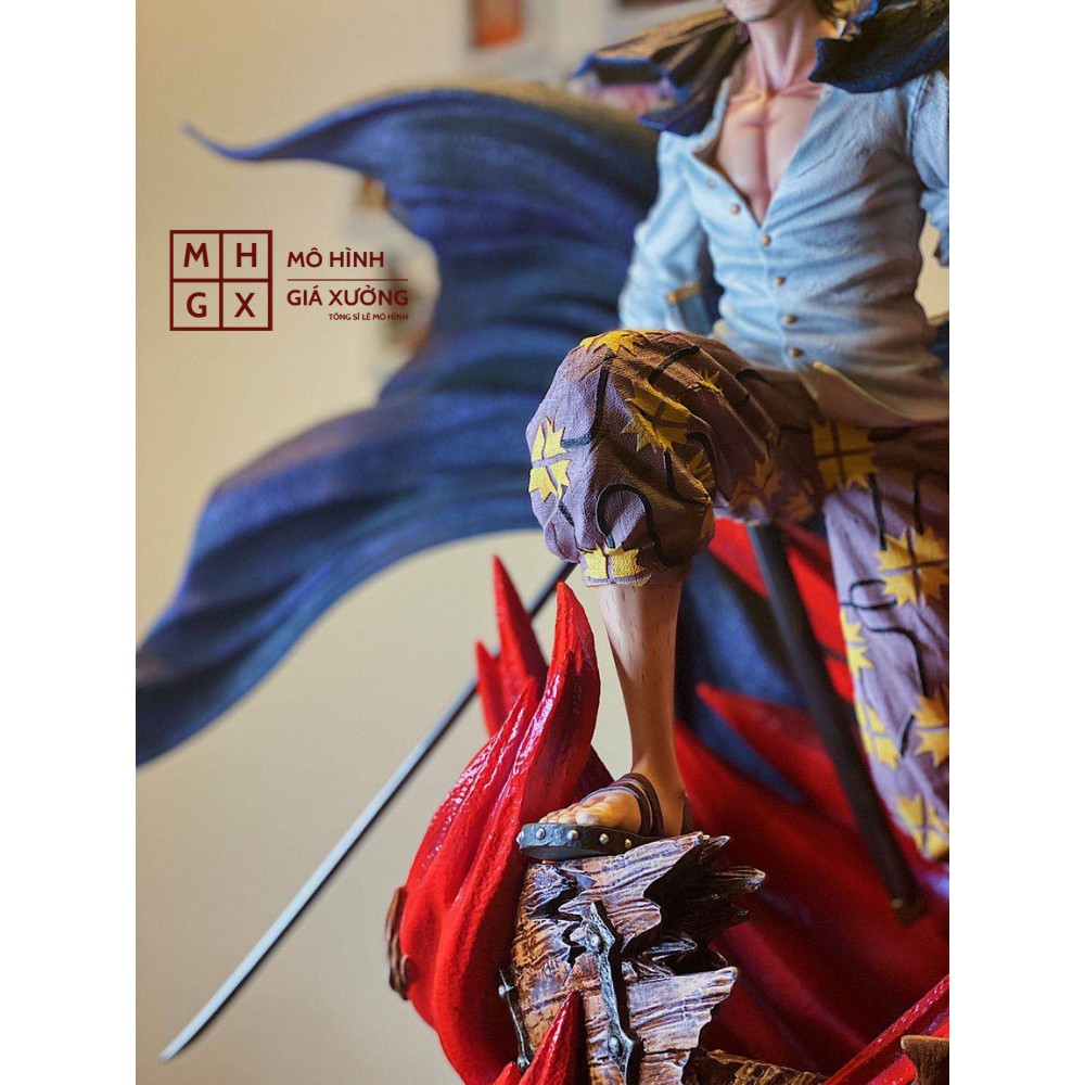 Mô Hình Tứ Hoàng Shanks Tóc Đỏ Cao 40cm Trạng Thái Chiến Đấu - Figure Tượng One Piece