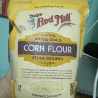 Bột Bắp Nguyên Cám Bob’s Red Mill 624g