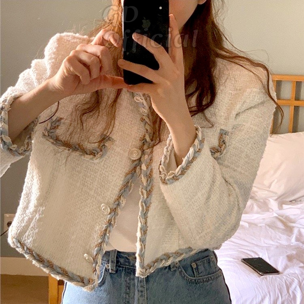 K5|Áo khoác dạ ấm cổ tròn croptop dáng rộng thẳng có túi nữ tay dài chất tweed sang trọng màu trắng GD Official