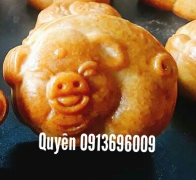 Khuôn trung thu lò xo HEO VÀNG 50g 1 mặt 1 nhấn