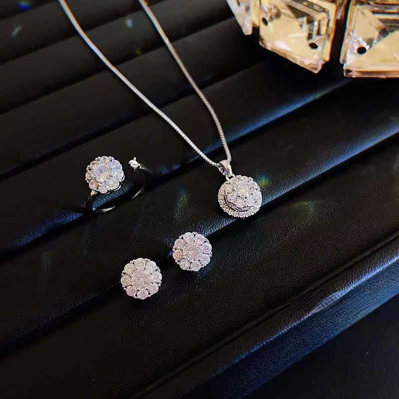 Bộ Trang Sức Ba Món Thời Trang Cho Nữ