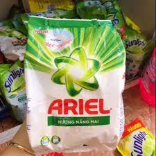 Bột giặt Ariel hương đam mê 620g