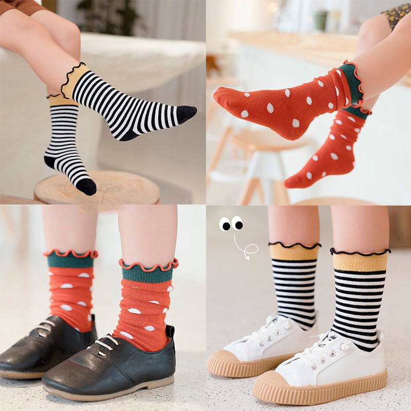 Tất cotton dài họa tiết sọc dễ thương cho bé gái