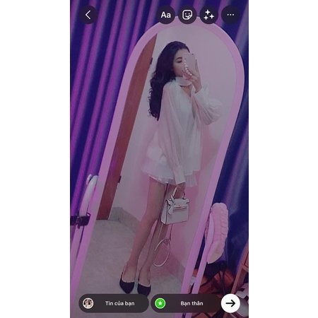 Áo bánh bèo cổ ngọc V siêu xinh chụp yếu đều được ,khách kém để xem ảnh khách fb | BigBuy360 - bigbuy360.vn