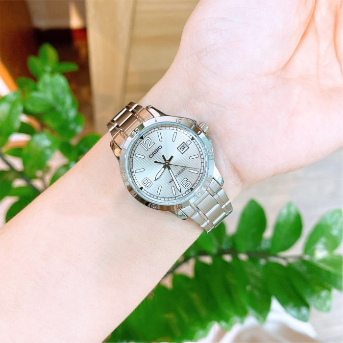 Đồng hồ nữ dây kim loại Casio Anh Khuê LTP-V004D-7B2UDF