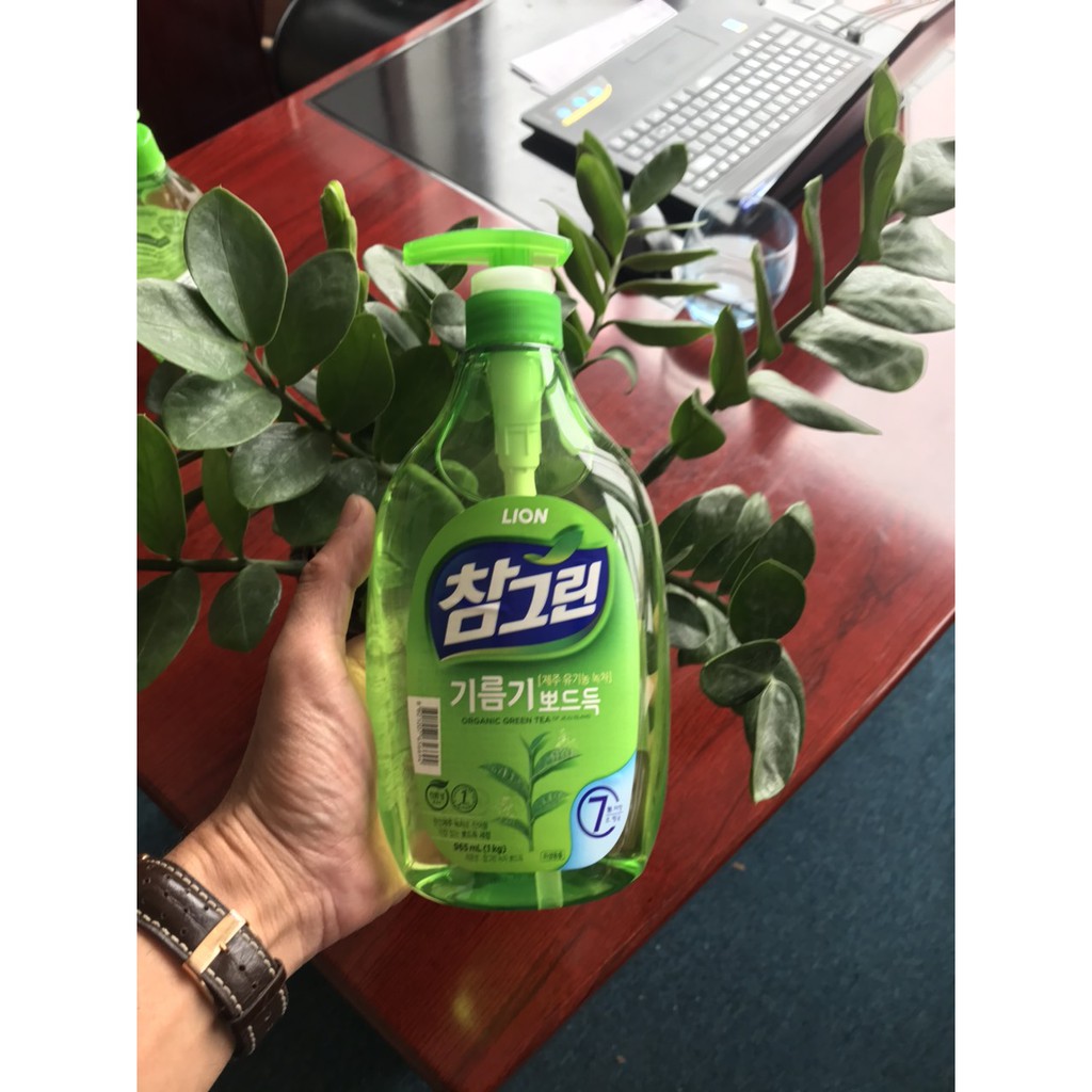 Nước rửa chén hữu cơ Tinh chất trà xanh Lion - Hàn Quốc