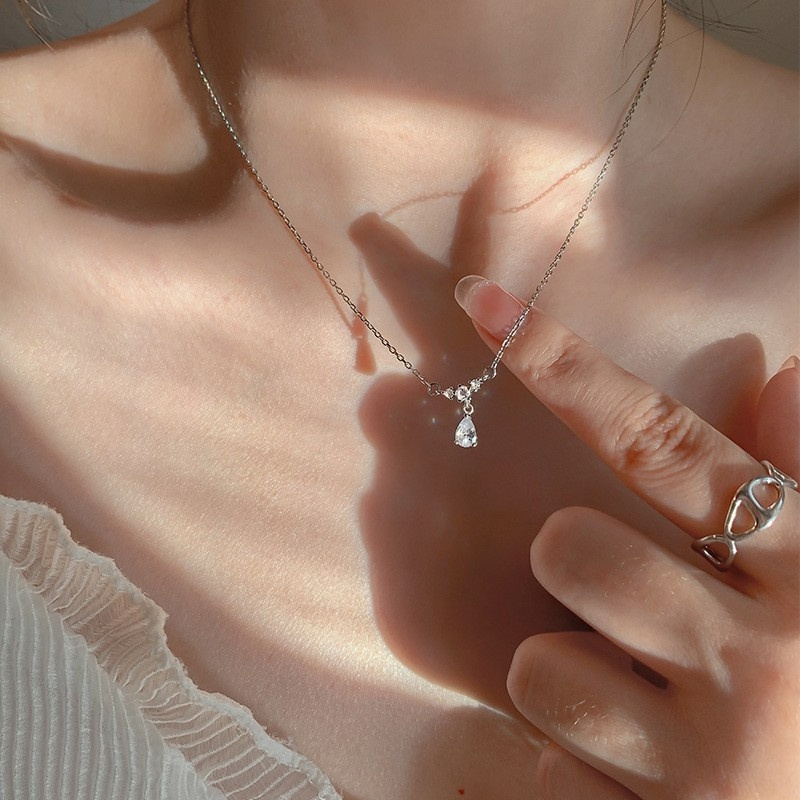 [Top Selection] Vòng cổ Mặt Hình Giọt Nước Đính Đá Zircon Đơn Giản Sang Trọng Thời Trang