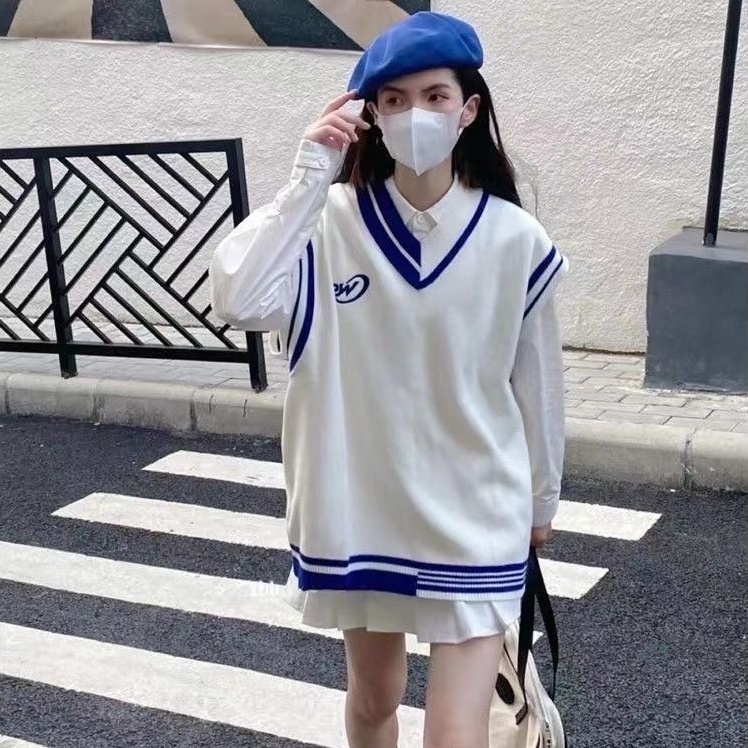 Set Áo Sơ Mi Dài Tay + Áo Khoác + Chân Váy Xếp Li Thời Trang Dành Cho Nữ