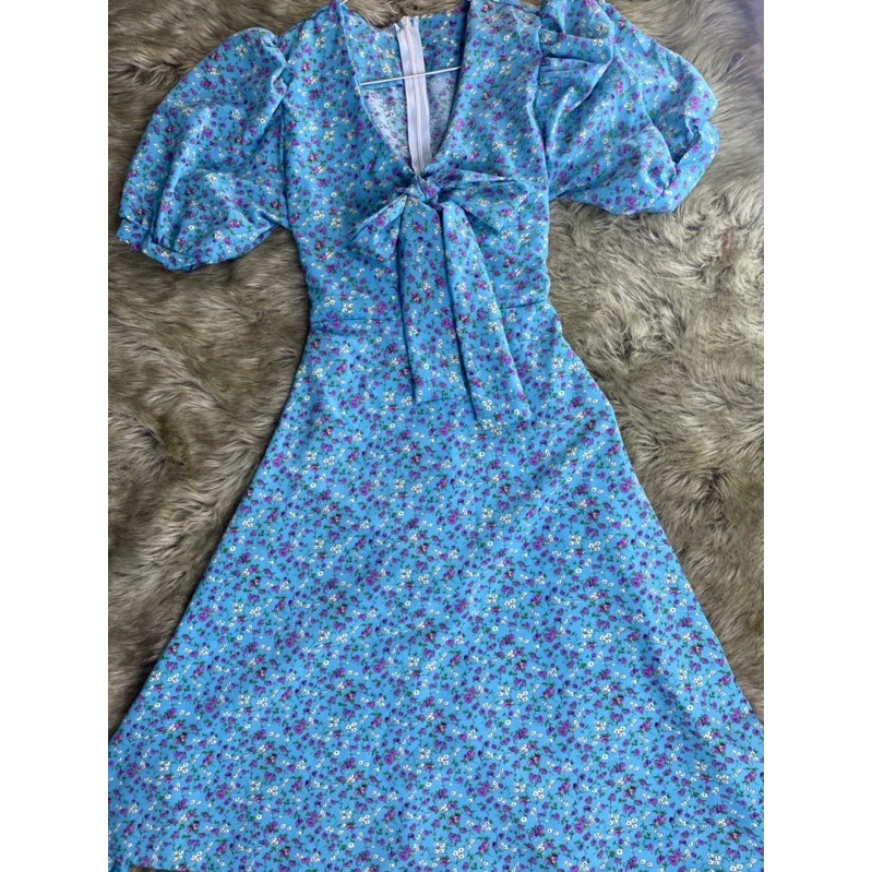 váy dài hoa nhí tay phồng thắt nơ dự tiệc | BigBuy360 - bigbuy360.vn