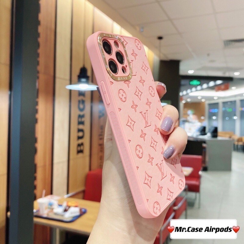 Ốp Điện Thoại Bằng Da Dập Nổi Họa Tiết LV Cho Iphone - Mr.Case