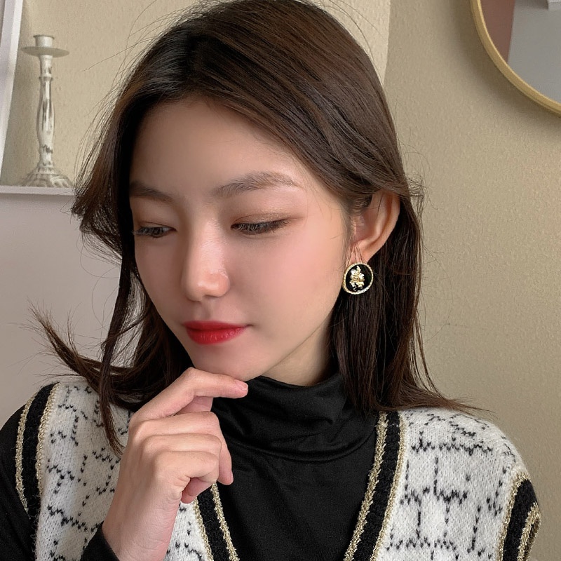 Khuyên Tai Tròn Mạ Bạc 925 Phong Cách Retro Độc Đáo Cho Nữ