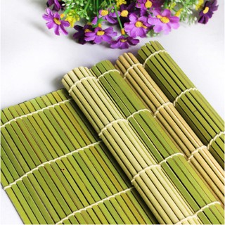 Mành tre cuốn kimbap
