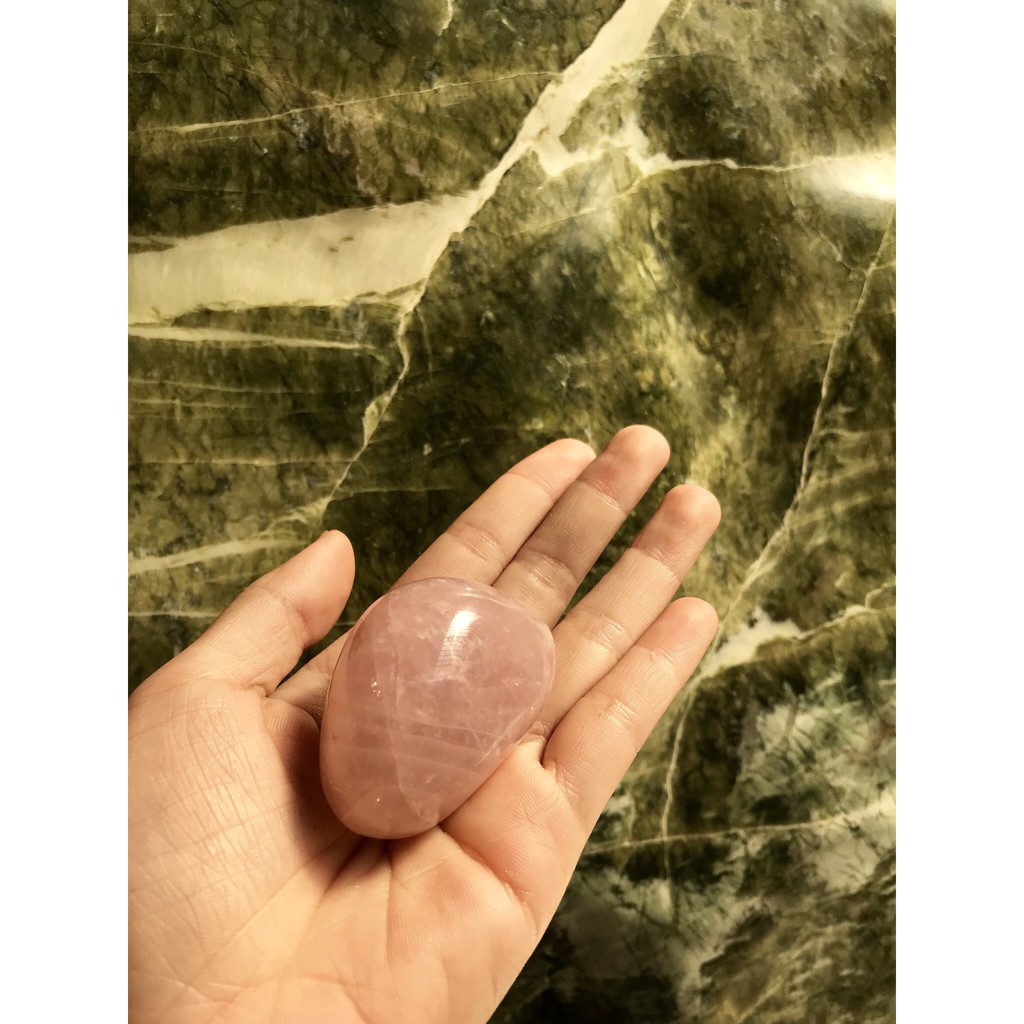 Đá thach anh hồng tự nhiên dạng viên nhiều size, đá thanh tẩy, sưu tầm, trang trí | BigBuy360 - bigbuy360.vn