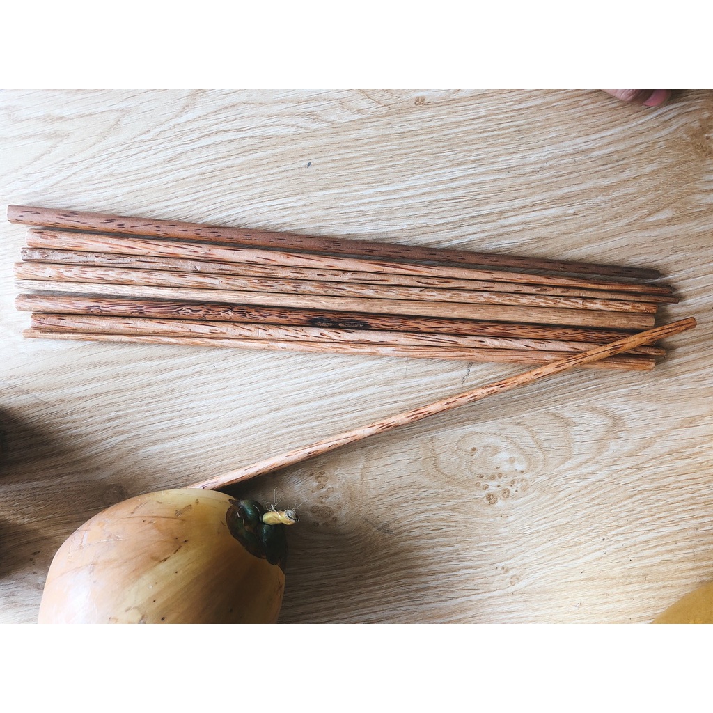 Đũa chiên xào gỗ dừa tự nhiên, không độc hại / 01 đôi tròn ( dài 38 cm )