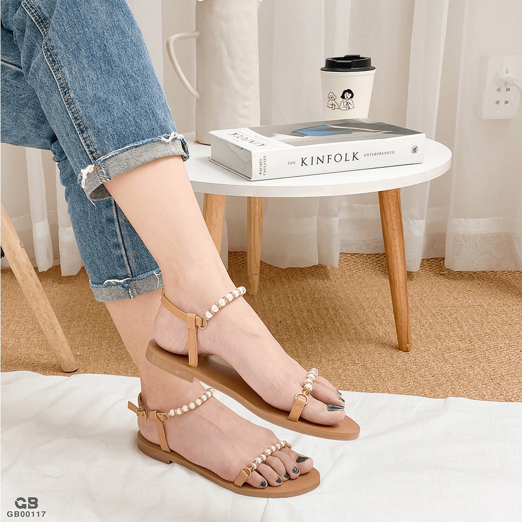 Giày Sandal nữ giayBOM đế bệt GB00117