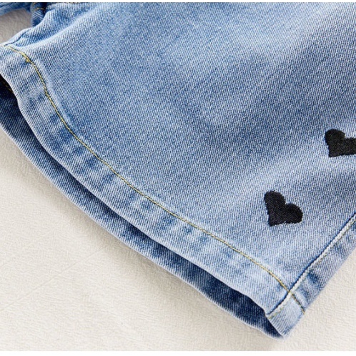 Quần short jean  thêu họa tiết trái tim xinh xắn thời trang cho bé gái từ 3 - 11 tuổi