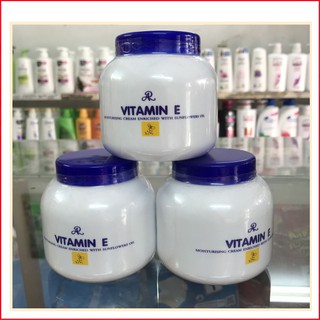 Hũ kem dưỡng ẩm vitamin e