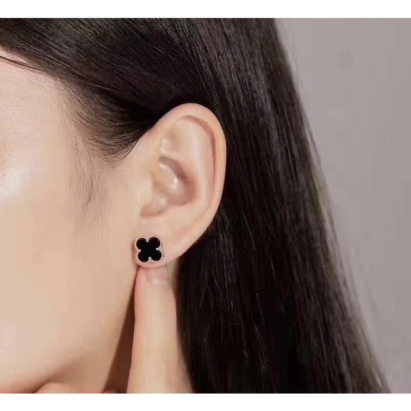 Bông Tai Nữ Bạc Ta Cỏ 4 Lá Đá Đen Dáng Chốt Thẳng Đem Lại May Mắn - Trang sức Vàng Bạc Hoà Thảo