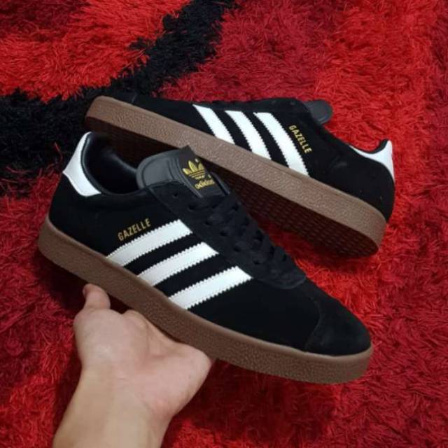 Giày Thể Thao Adidas Gazelle Màu Trắng Đen Thời Trang Năng Động