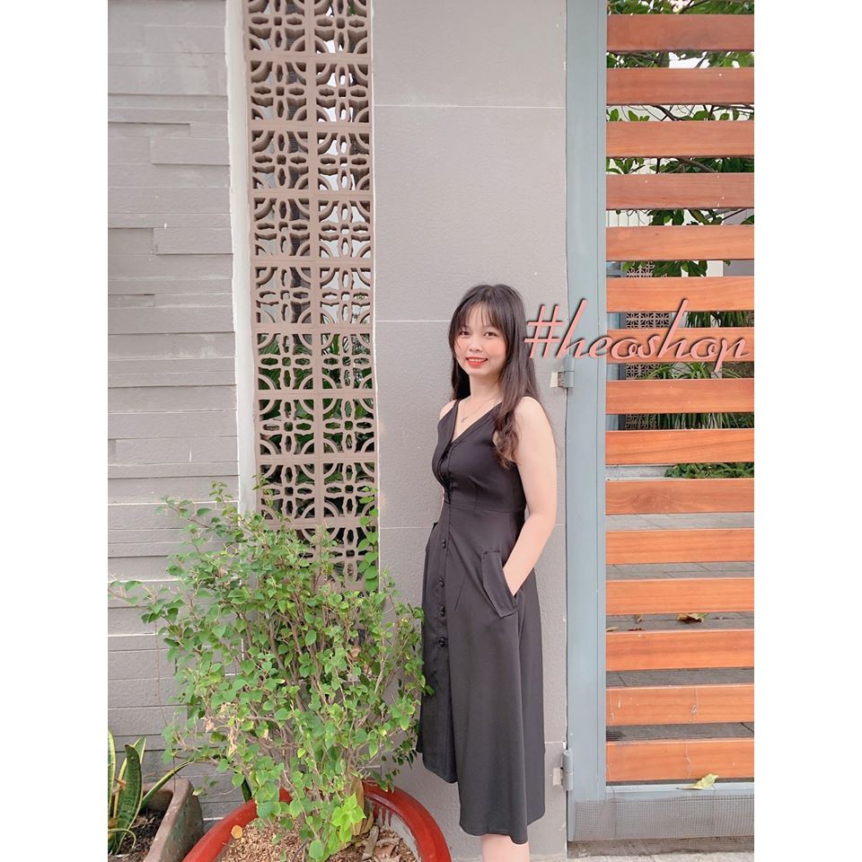 Đầm ôm vừa xòe dài