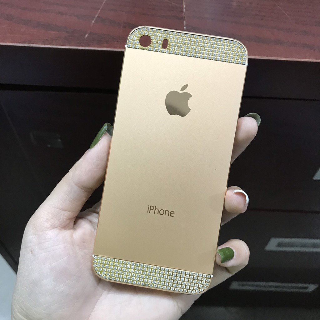 Vỏ iPhone, sườn iPhone 5S màu Gold nhạt như ảnh, khắc sẵn SE, kèm bộ sứ đen + nút đen hoặc nút vàng& sứ vàng đính hột