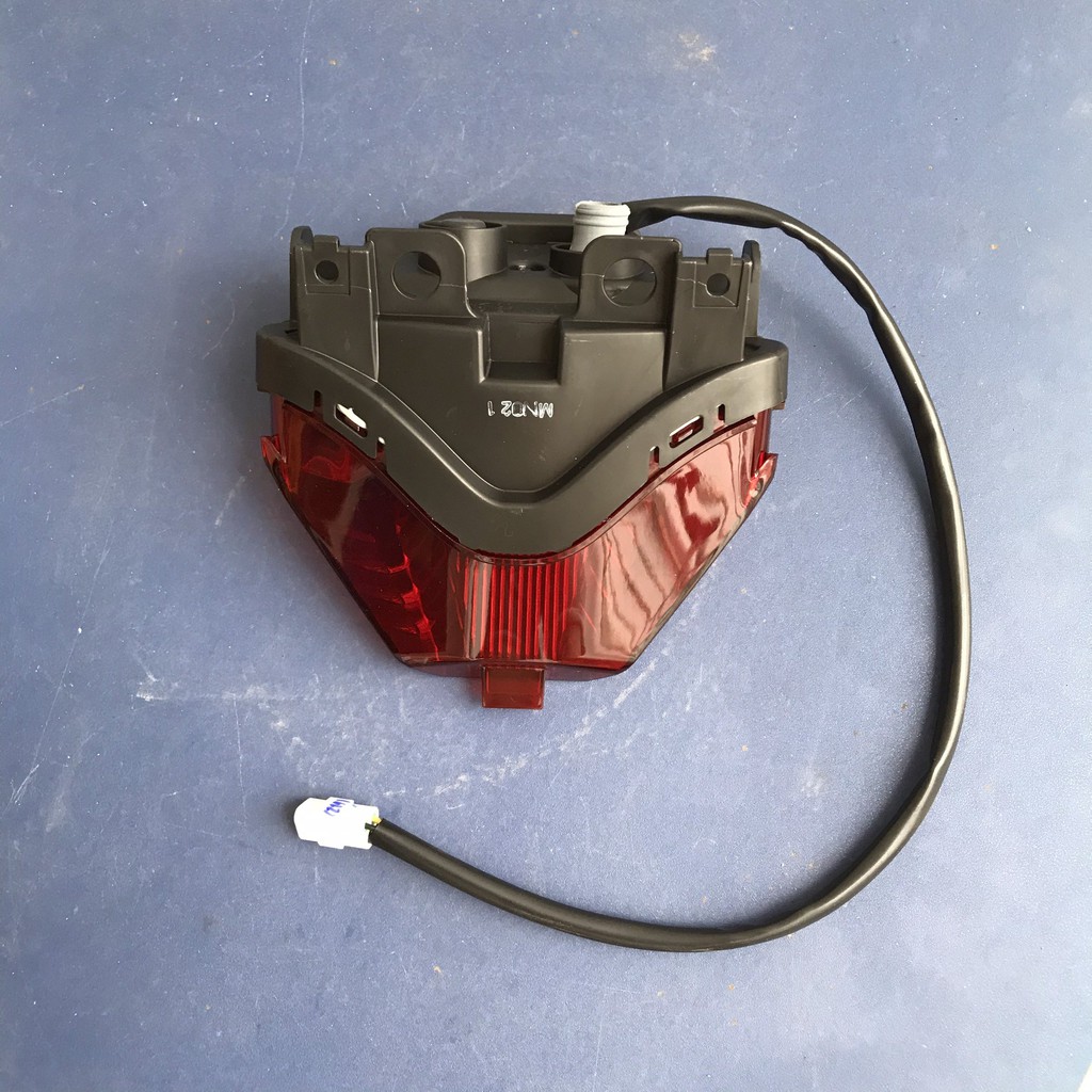 Bộ đèn hậu, bộ đèn sau, cụm đèn hậu Exciter 150 zin chính hãng Yamaha 2nd-h4710-10