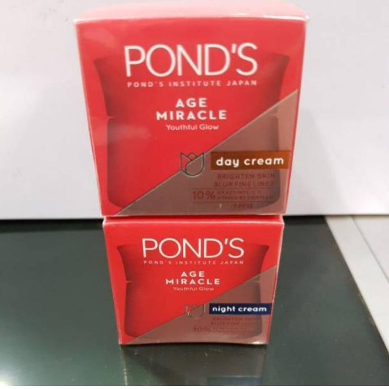 Mới Túi đựng POND'S AGE MIRACLE Kem dưỡng da ban ngày và ban đêm 10g. 05v